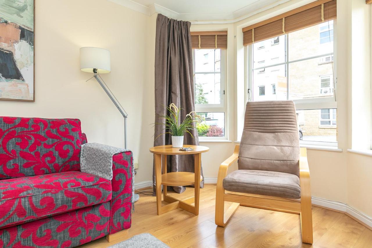 Dicksonfield Quiet Central Family Apartment With Parking Edimburgo Exterior foto
